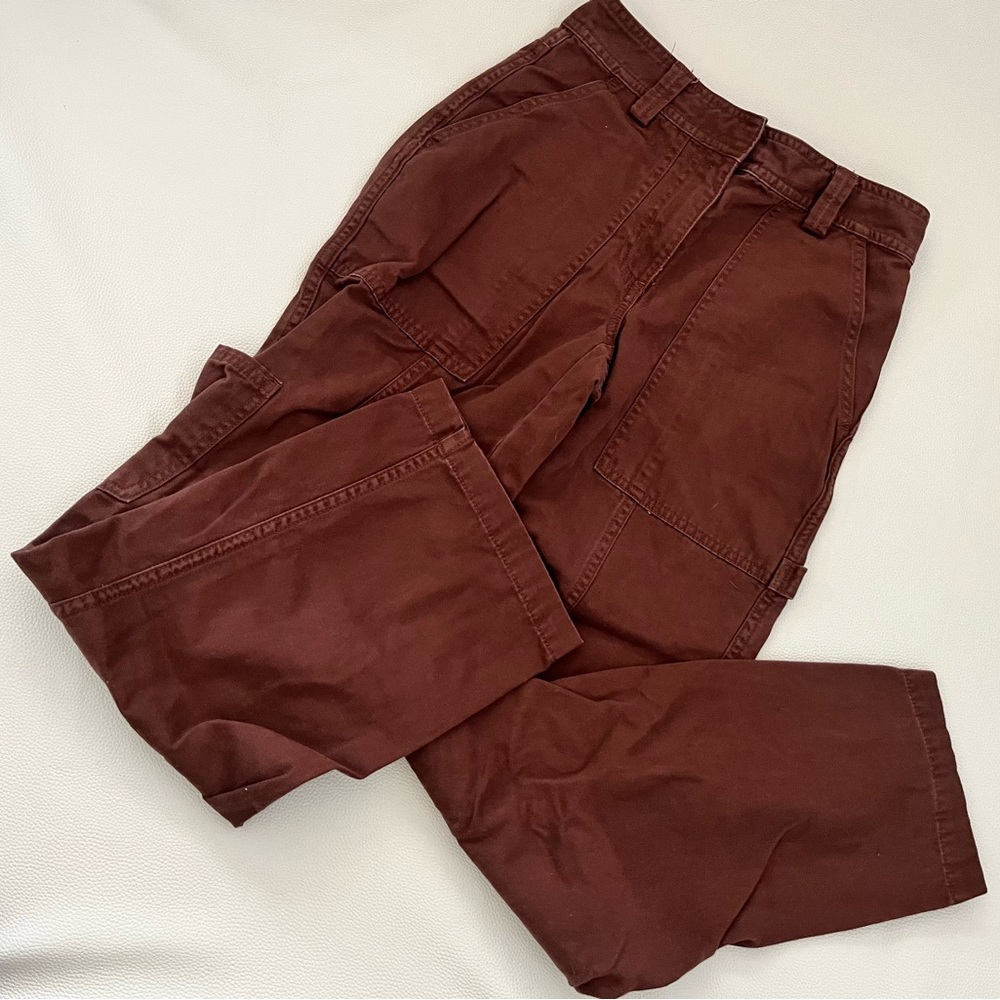 Women’s aritzia cargo pants